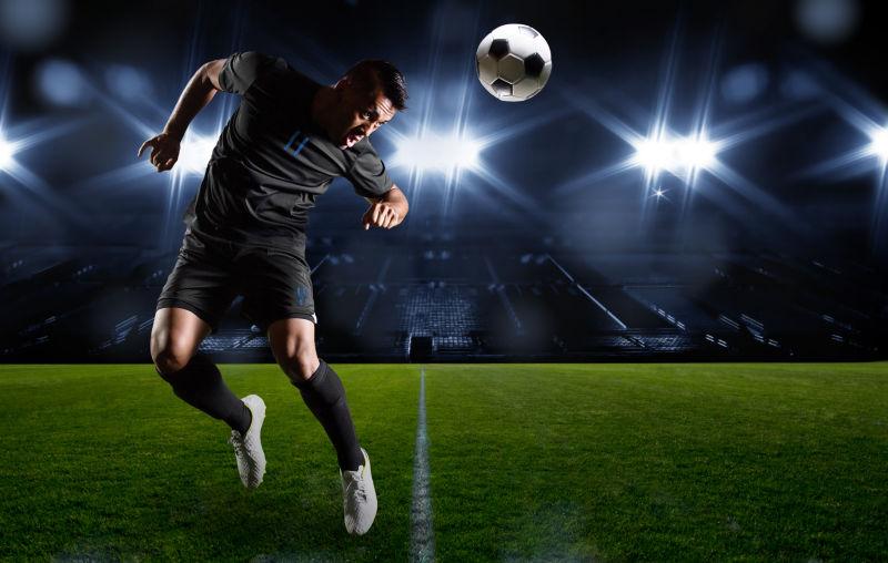 现出了强大 现出了强大