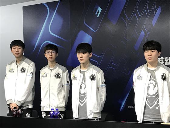 上的表现不 上的表现不