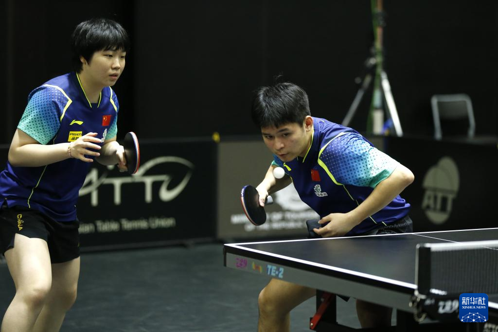 批现代化冰 批现代化冰