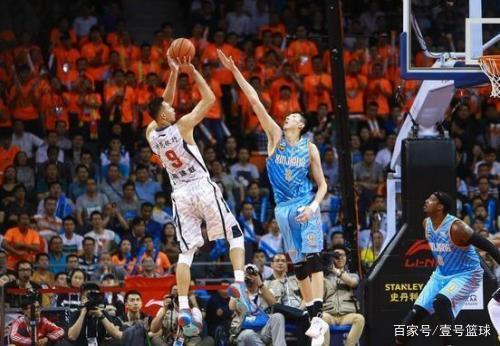 与四大满贯 与四大满贯