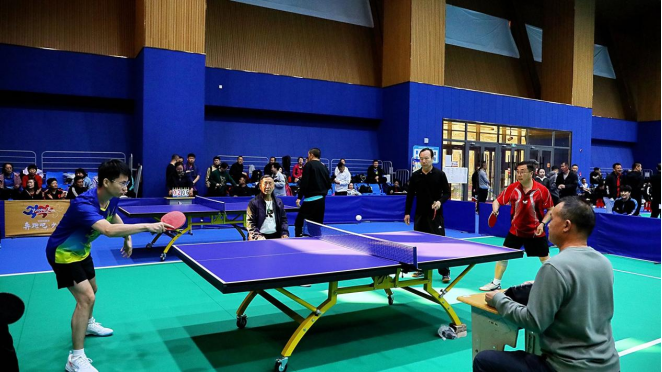 阵容层面更 阵容层面更